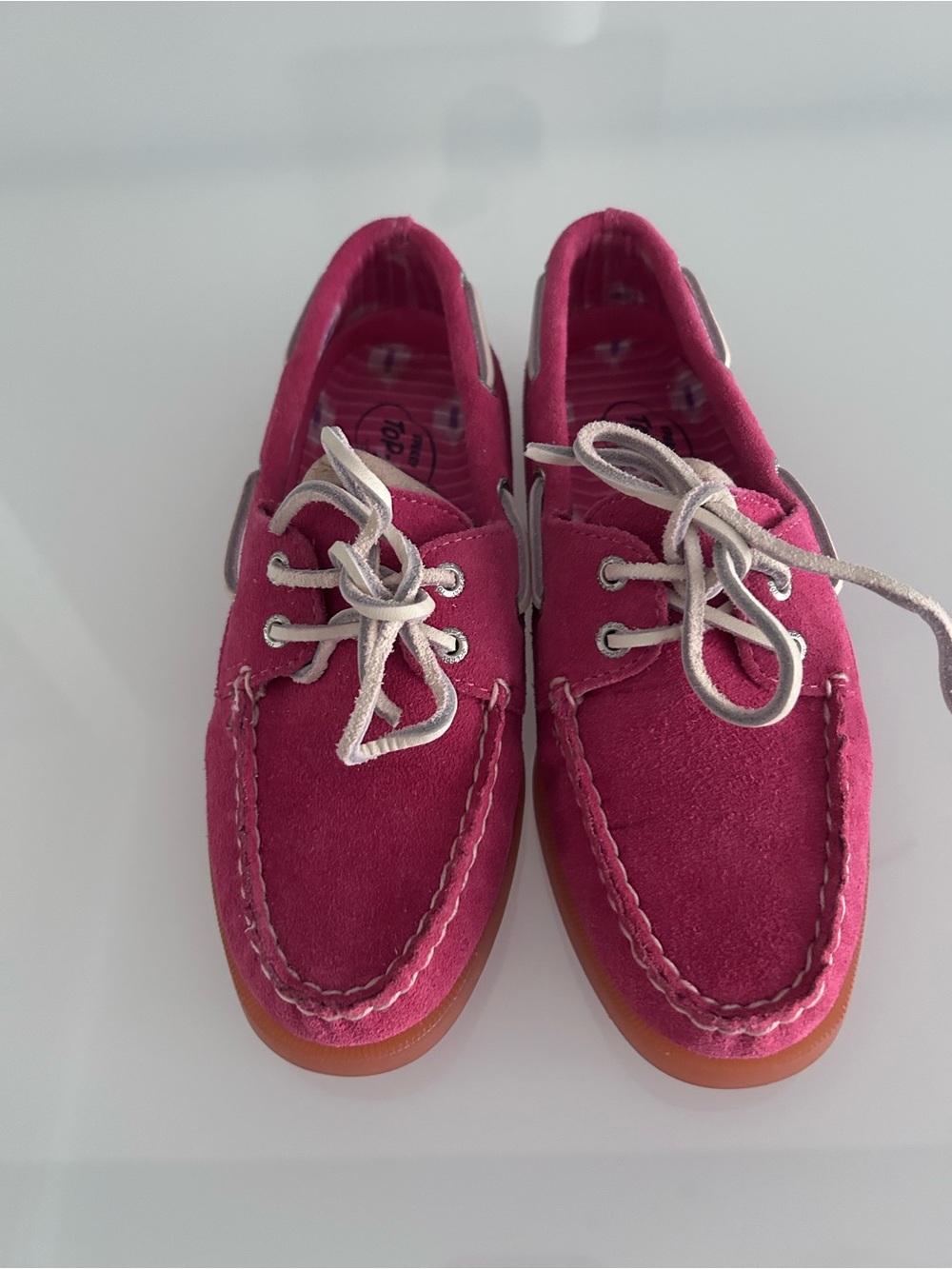 Sperry Women's Fuchsia Suede Boat Shoes with Contrast Laces